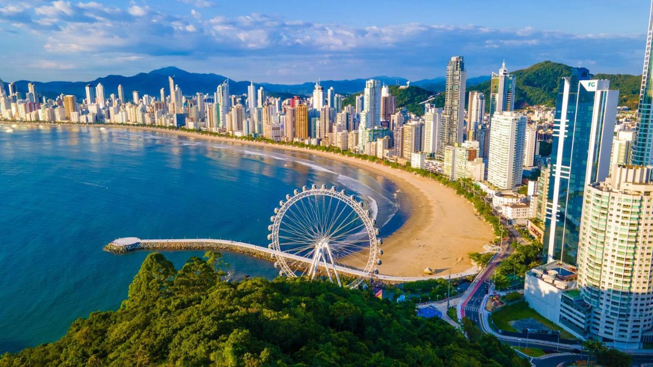 Estaleiro Com Charme - Ar, Churras E Pet Friendly Balneário Camboriú المظهر الخارجي الصورة